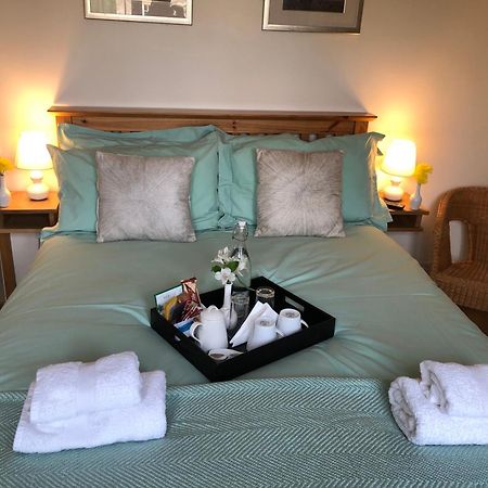 Bed and Breakfast The Westwoods Екстер'єр фото