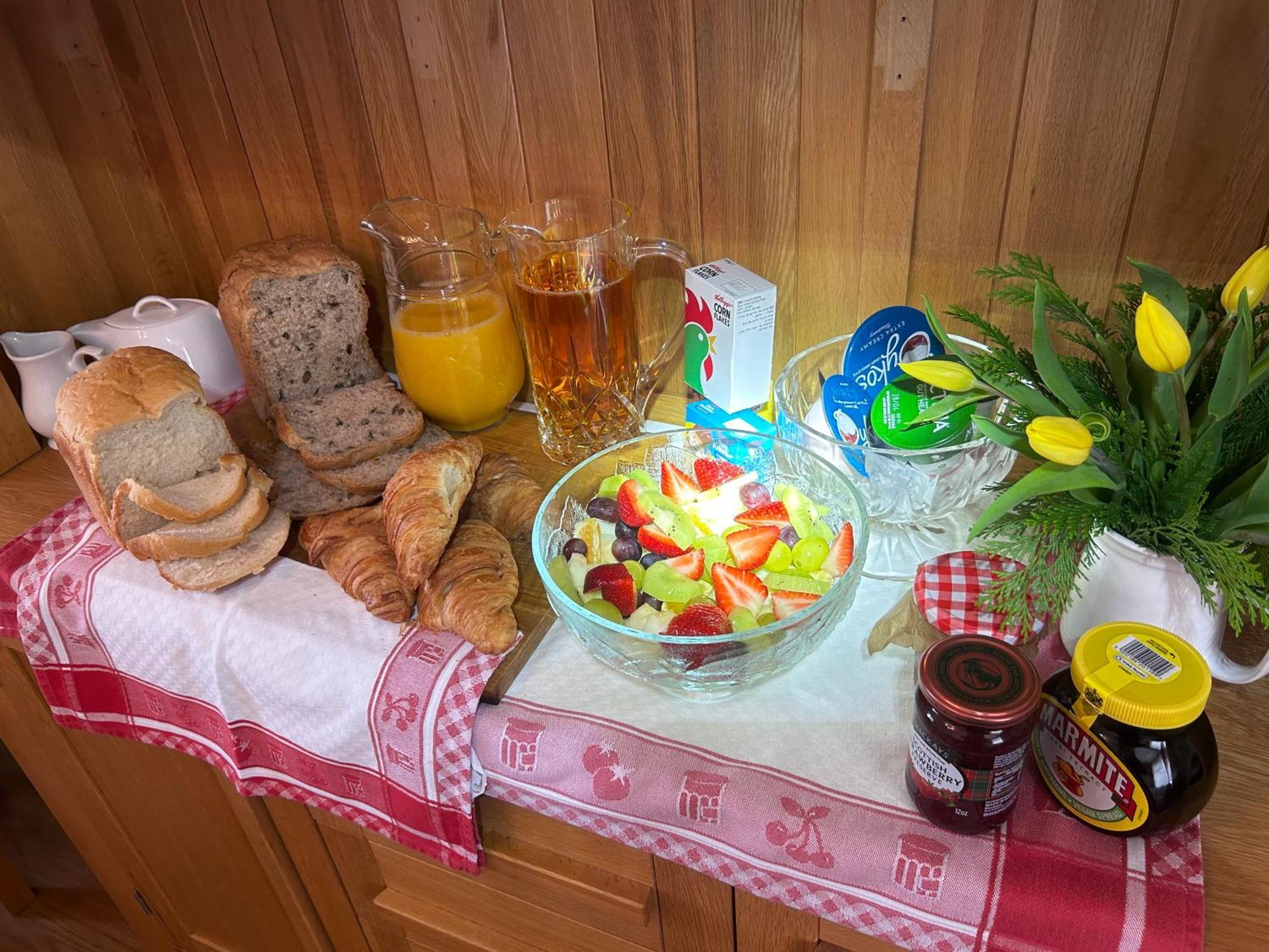 Bed and Breakfast The Westwoods Екстер'єр фото