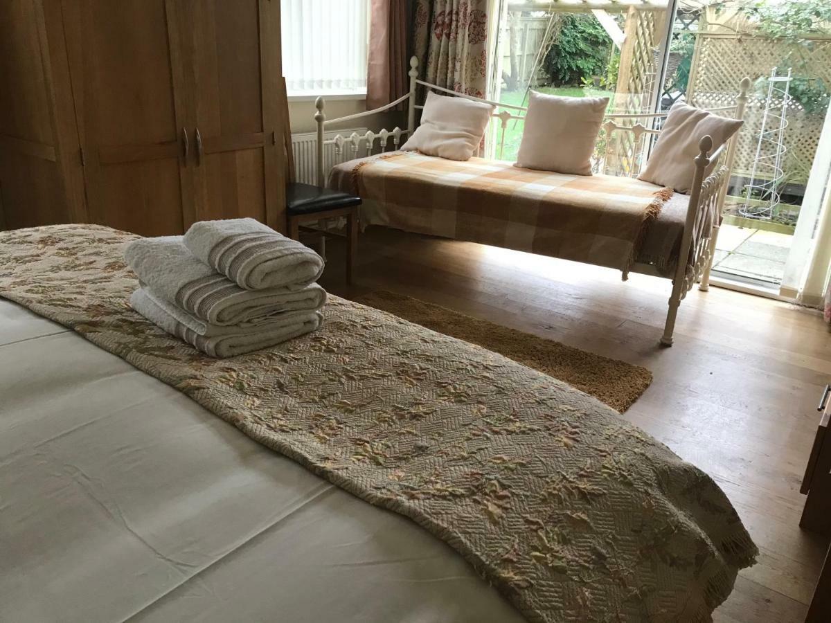 Bed and Breakfast The Westwoods Екстер'єр фото