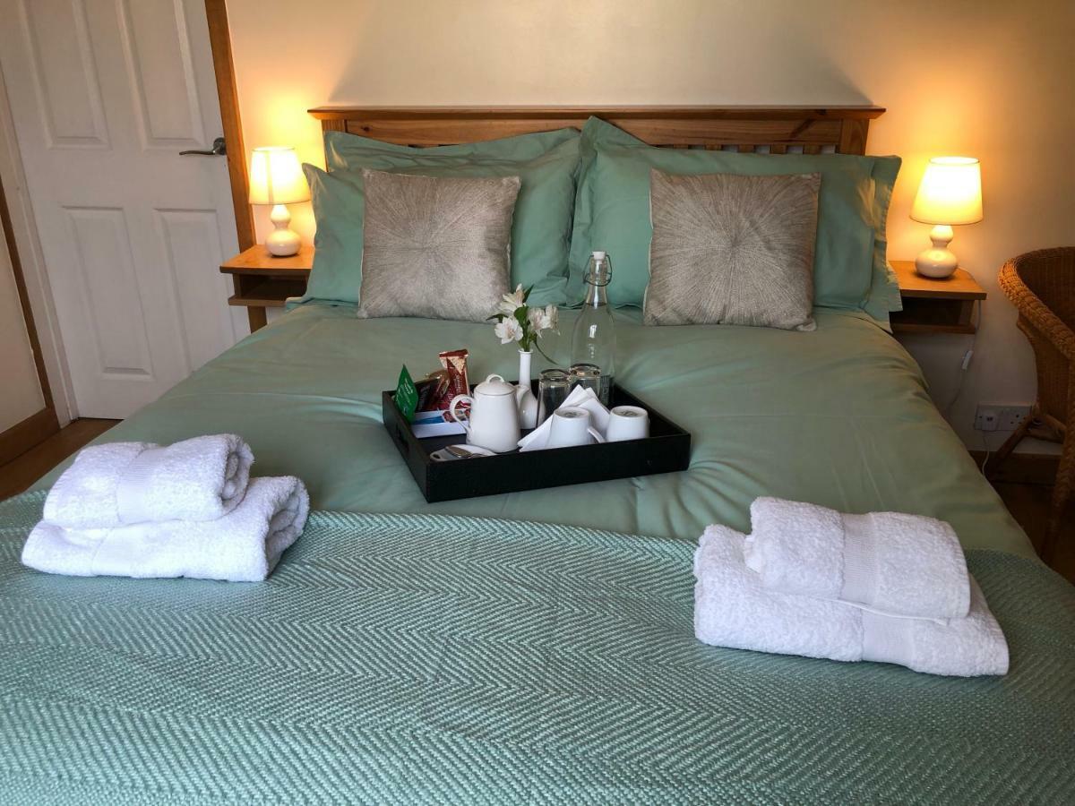 Bed and Breakfast The Westwoods Екстер'єр фото